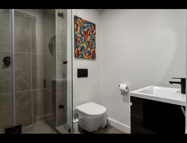 1 BEDROOM APARTMENT FOR SALE IN CAPE TOWN CITY CENTRE